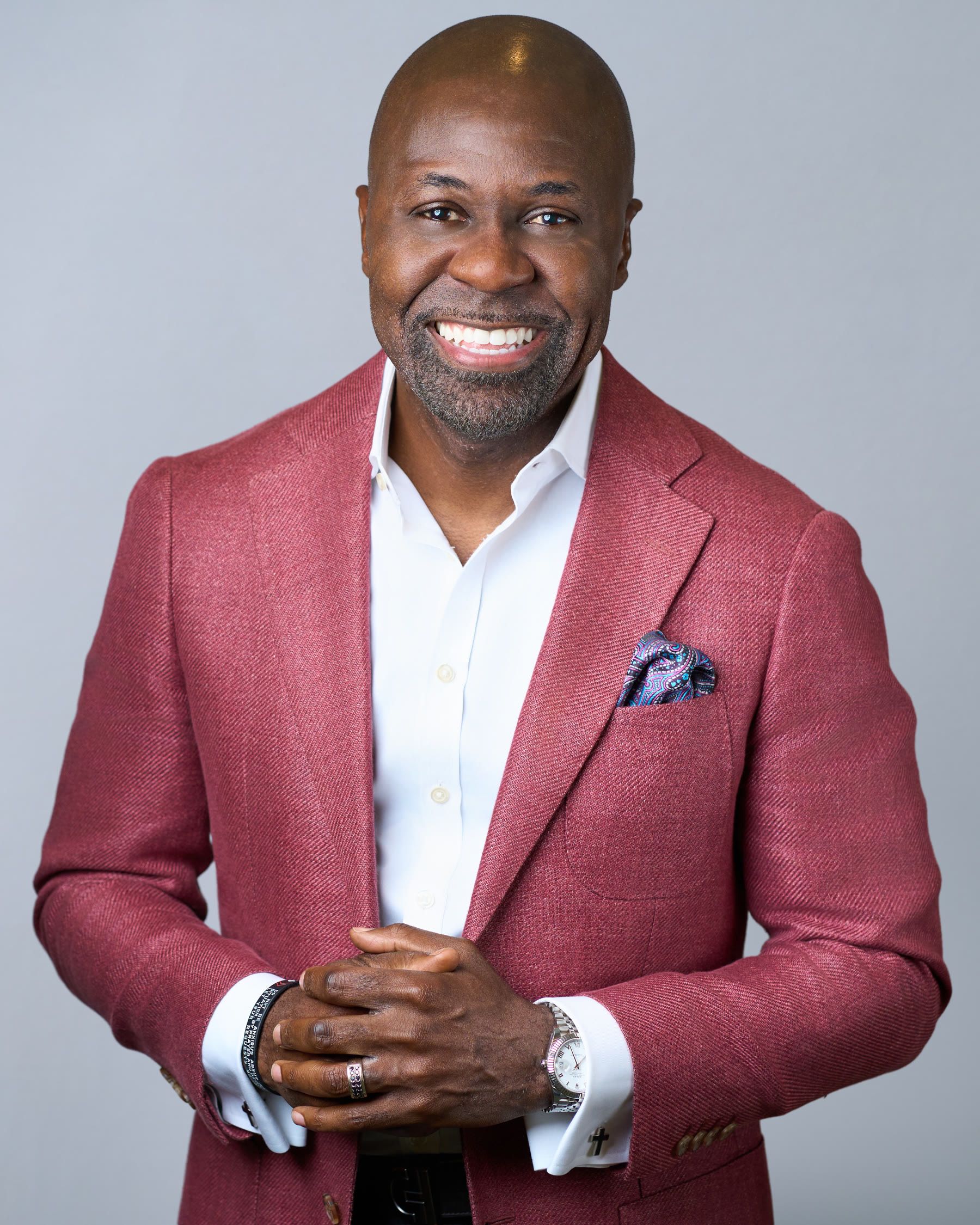 Andy Henriquez, professional headshot